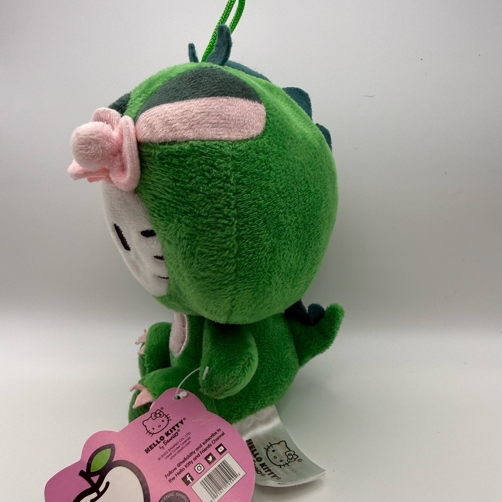 Hello Kitty in Green Dragon Costume Sanrio Fiesta Toy 6.5in Plush 2022 - Picture 2 of 9